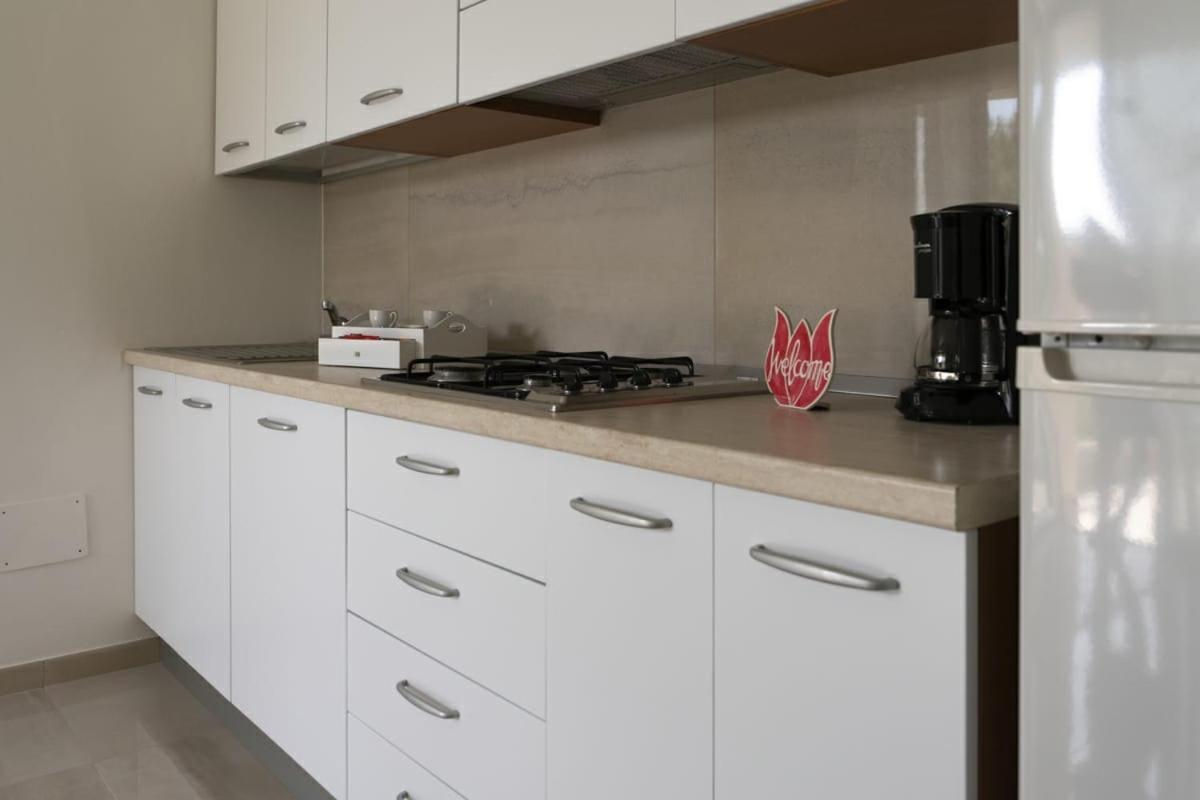 Appartamenti Residence Tulipano 西尔米奥奈 外观 照片