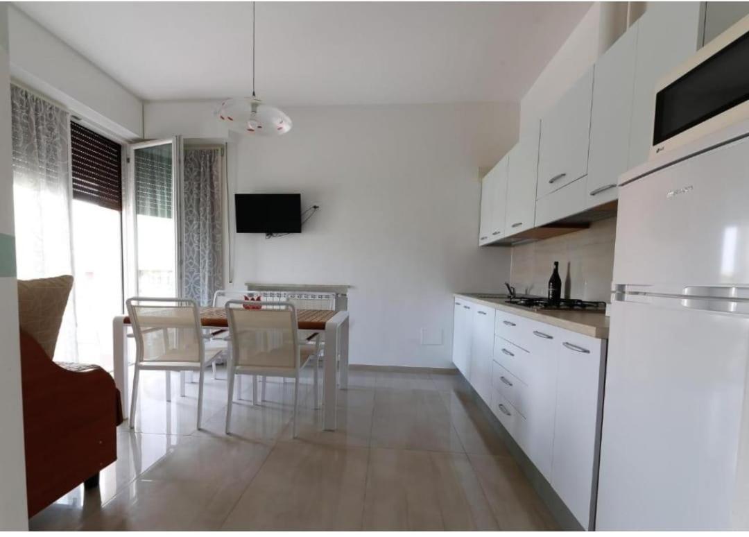 Appartamenti Residence Tulipano 西尔米奥奈 外观 照片