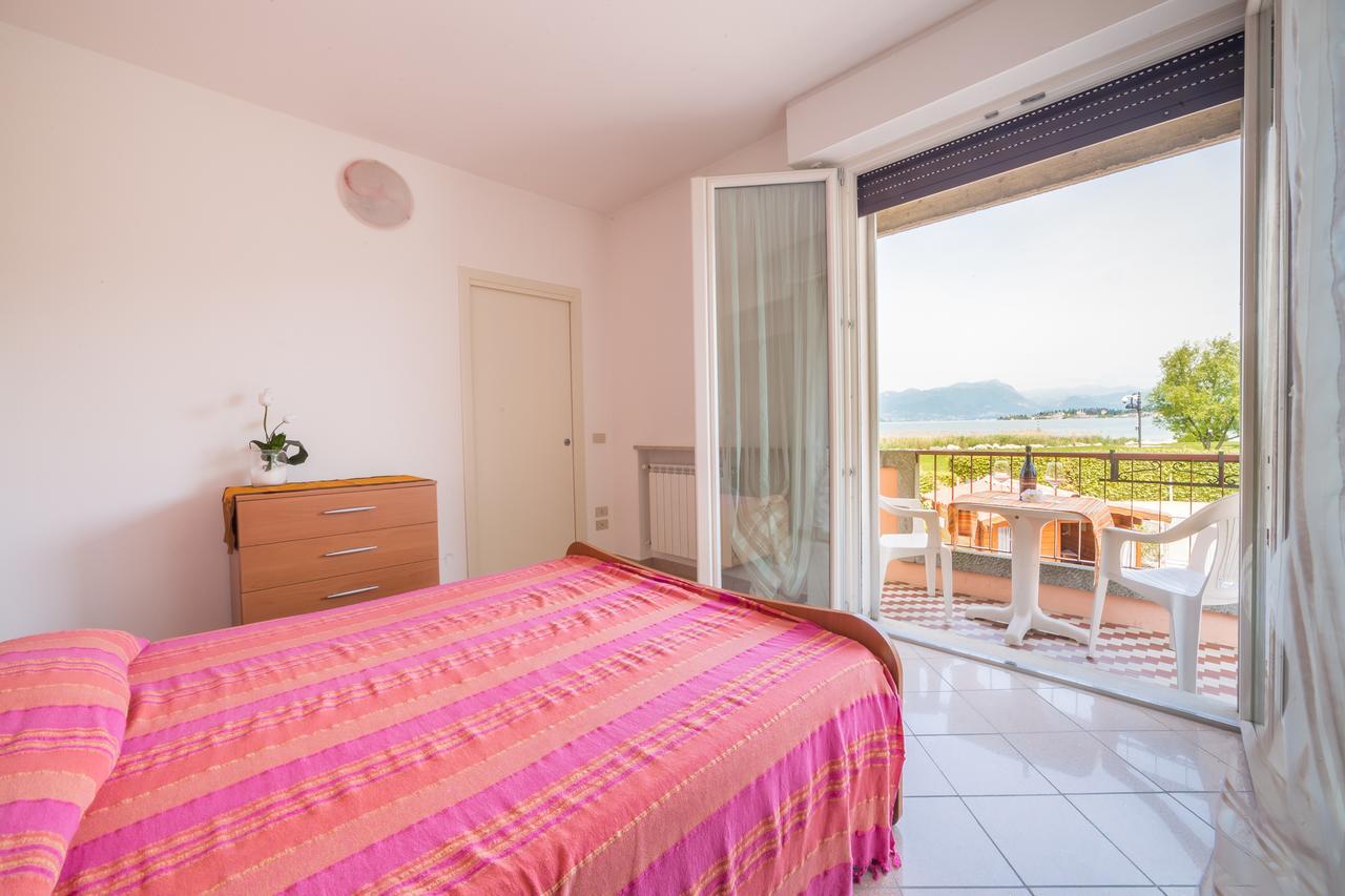 Appartamenti Residence Tulipano 西尔米奥奈 外观 照片