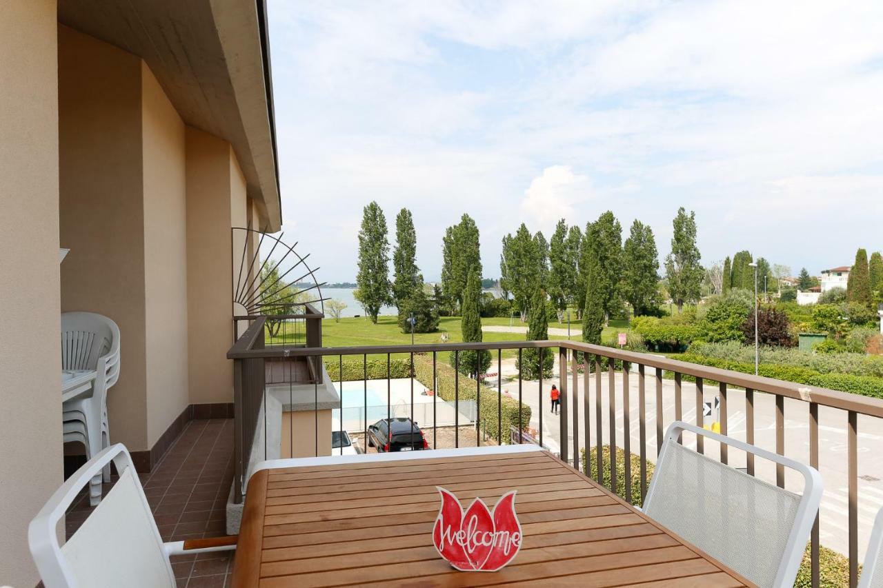 Appartamenti Residence Tulipano 西尔米奥奈 外观 照片
